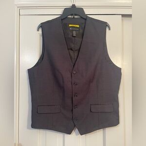INC International Concepts Men’s Vest Size Large Slim Fit Dark Grey. Worn Once.